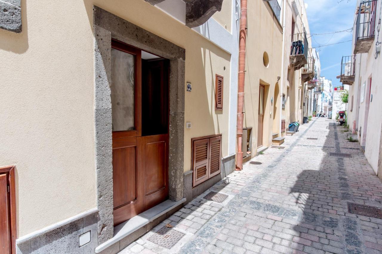 Casa Zu Peppino Apartment Lipari  Bagian luar foto