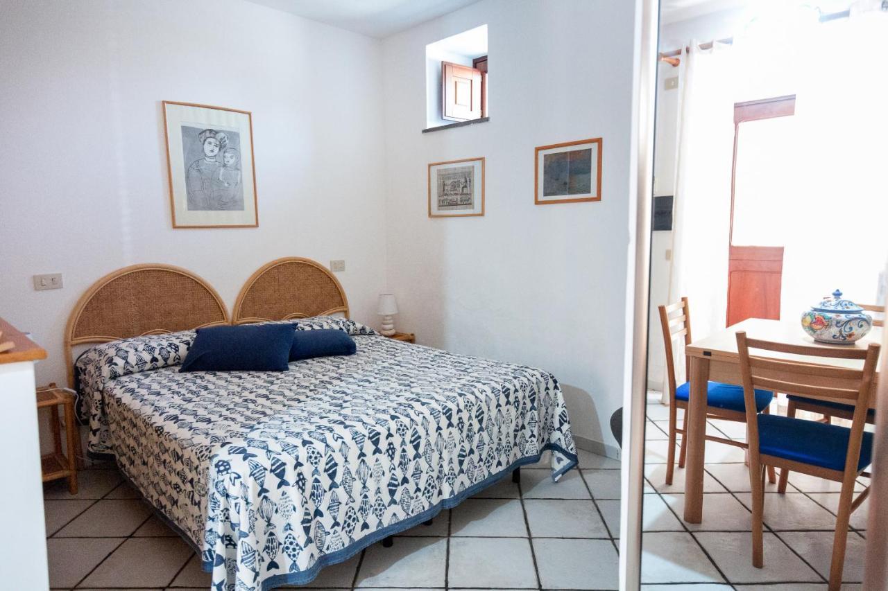 Casa Zu Peppino Apartment Lipari  Bagian luar foto